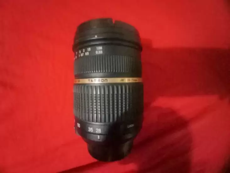 $250.00 Vendo lente Tamron 28-75mm F/2.8 Macro