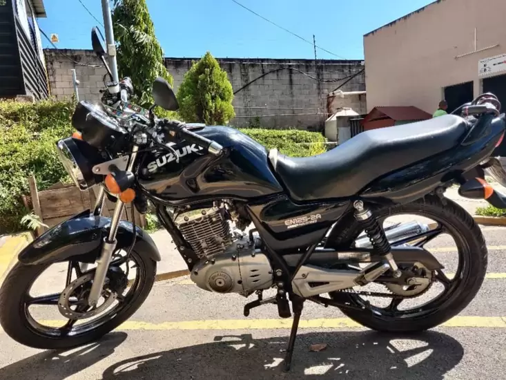 $900.00 Suzuki EN 2A SPORT 2017 en San Salvador